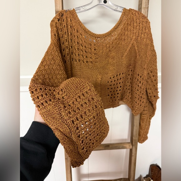 Sweater - Picture 2 of 3